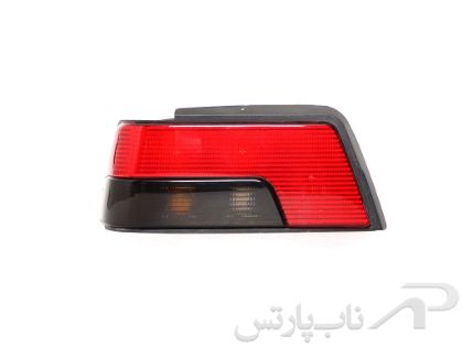 تصویر  چراغ خطر عقب روی گلگیر سمت چپ پژو 405 برند مدرن