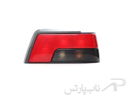 تصویر  چراغ خطر عقب روی گلگیر سمت راست پژو 405 برند مدرن
