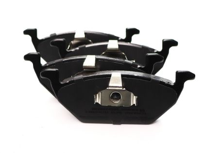 تصویر  لنت ترمز جلو برلیانس H320 برند آی آر امکو IREMCO
