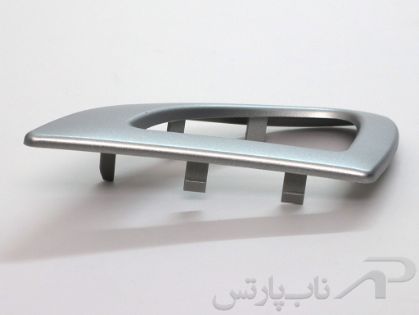 تصویر  قاب دستگیره در بازکن داخلی در چپ رانا (طرح فلز)