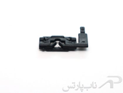 تصویر  خار زه شیشه جلو پلاستیکی
