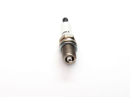 تصویر  شمع کد RFN6LZ پایه کوتاه تک پلاتین موتور XU7 پژو 405 (چهار عددی) برند آی آر امکو IREMCO