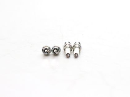 تصویر  شمع NGK کد BKR6E/6962 پایه کوتاه تک پلاتین موتور TU3 پژو 206 تیپ 2 (چهار عددی) برند عظام