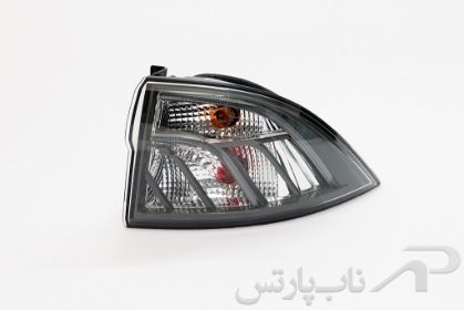 تصویر  چراغ خطر عقب روی گلگیر سمت راست سورن پلاس برند کروز